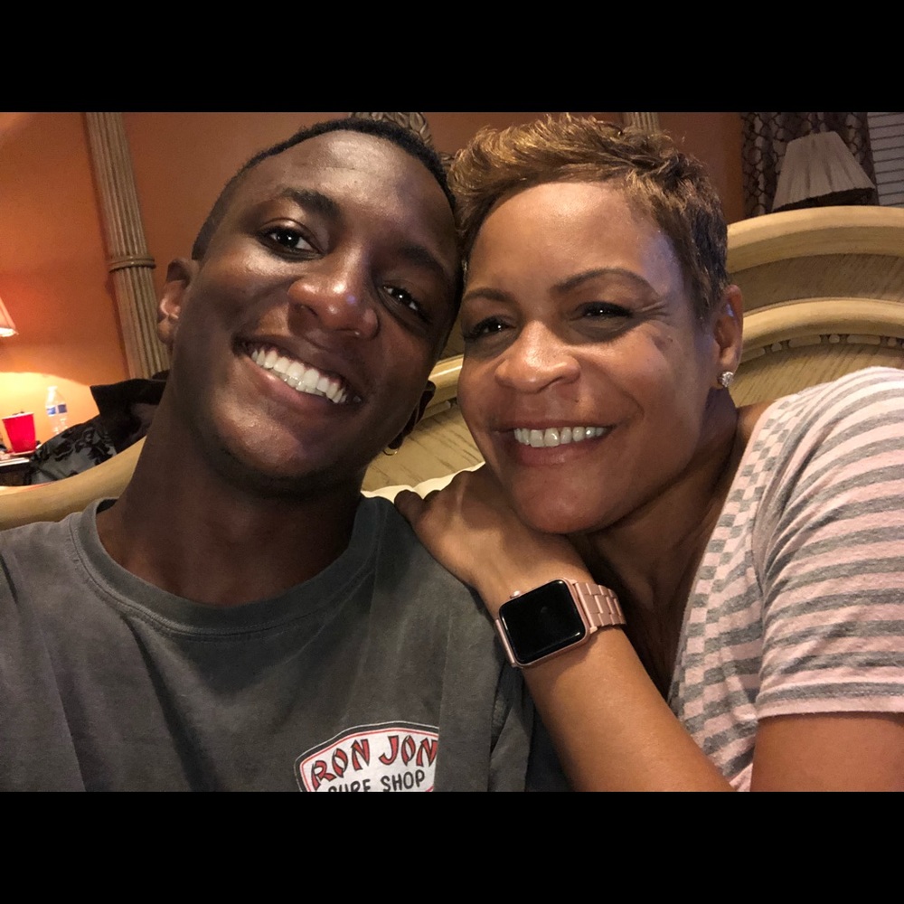 Meet your Posher, Dr  stephanie v